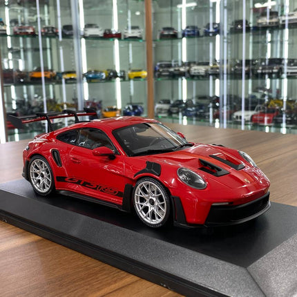 Minichamps Porsche 911 GT3 RS 2023 1:18 Diecast Model Red Silver Wheels - detailed collector display model