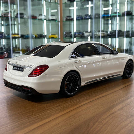 GT Spirit 1:18 Mercedes-Benz AMG S 63 (W222) 2018 White Diecast Model - fine detailed model replica
