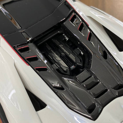 MR Collection 1/18 Lamborghini Revuelto Bianco Siderale Resin Model - detailed die-cast style model