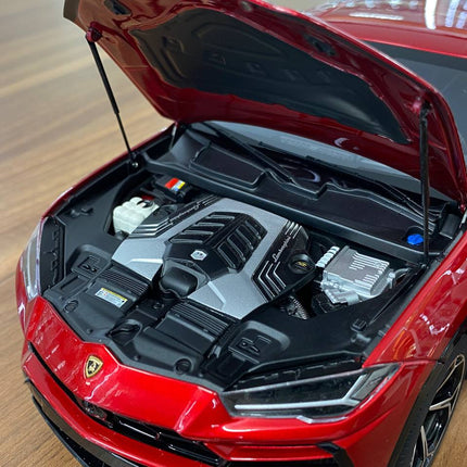 AutoArt Lamborghini Urus Red 1:18 Diecast Model Car - collector edition scale model