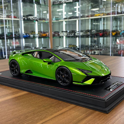 MR Collection 1:18 Lamborghini Huracan Tecnica Green Resin Model - detailed collector display model