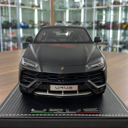 MR Collection Models Lamborghini URUS #63 1/18 Resin Matt Black - studio product photo of the scale model
