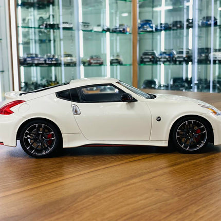 GT Spirit Nissan Fairlady 370Z Nismo 1/18 Resin Model White - collectible scale model car