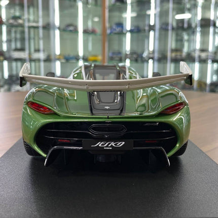 GT Spirit 1:18 Koenigsegg Jesko Attack Plus Green Resin Model - premium collector scale model