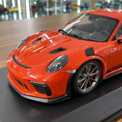 Minichamps Porsche 911 GT3 RS 2019 1:18 Orange Silver Diecast Model - scale model collectible piece