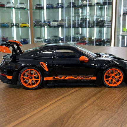 Minichamps Porsche 911 (992) GT3 RS Weissach Paket 1:18 Diecast Model Black - fine detailed model replica