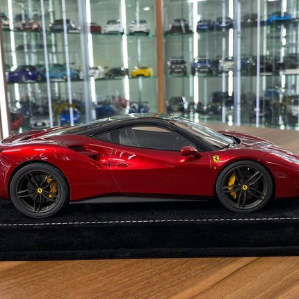 MR Collection Models Ferrari 488 GTB 1:18 Resin Model Red Black Roof - collectible scale model car