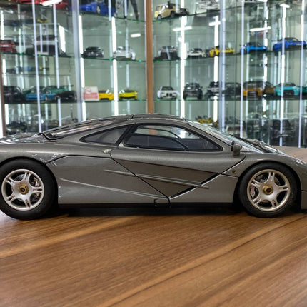 McLaren F1 GTR 1:12 Grey Full Opening Diecast Model Car | Minichamps - collectible scale model car