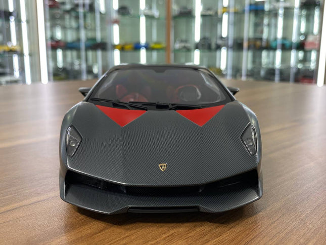 AutoArt – Lamborghini Sesto Elemento | | Full Opening | Grey Carbon Fiber 1:18 Diecast Model Car - studio product photo of th
