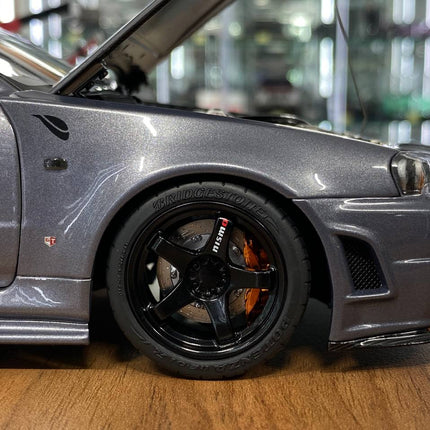 MotorHelix 1:18 Nissan Skyline GT-R R34 Nismo Z-Tune Gun Metallic Diecast Model - scale model collectible piece