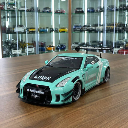 Solido 1/18 Nissan GT-R R35 LB*Work Type 2 ORANGEM Tiffany - scale model for display