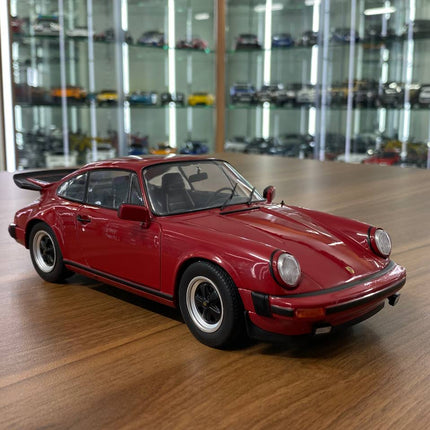 Solido Porsche 911 (930) Carrera 3.2 1984 1:18 Maroon Diecast Model Car - detailed collector display model