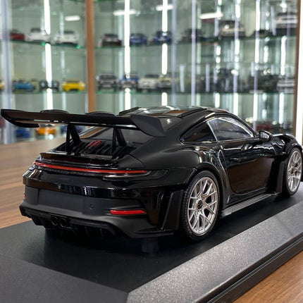 Minichamps 1:18 Porsche 911 (992) GT3 RS 2023 Black Diecast Model - detailed die-cast style model