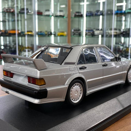 Minichamps 1:18 Mercedes-Benz 190E 2.5-16 EVO I 1989 Silver - fine detailed model replica