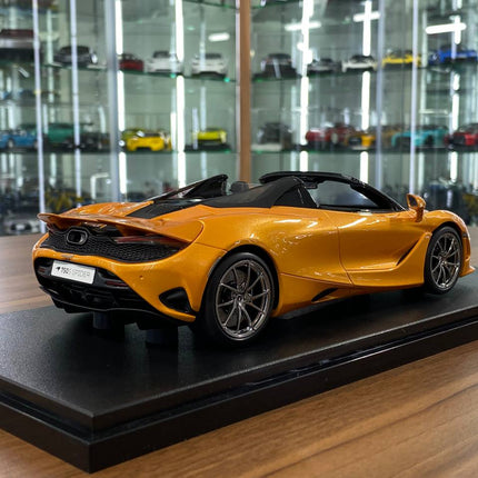 1/18 Resin Model – GT Spirit McLaren 750S Spider Orange Limited Edition - fine detailed model replica
