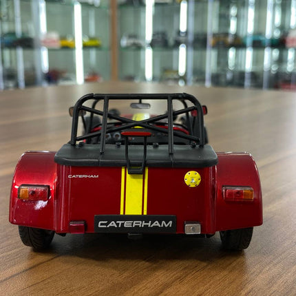 1/18 Diecast Solido CATERHAM SEVEN 275 Academy 2014 in red/yellow - premium collector scale model