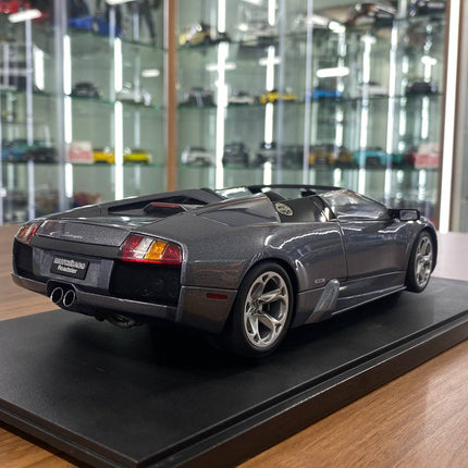 AutoArt Lamborghini Murcielago Roadster Grey 1:18 Diecast Model Car - fine detailed model replica