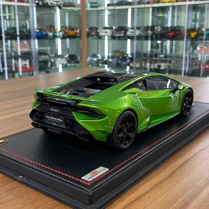 MR Collection 1:18 Lamborghini Huracan Tecnica Green Resin Model - fine detailed model replica