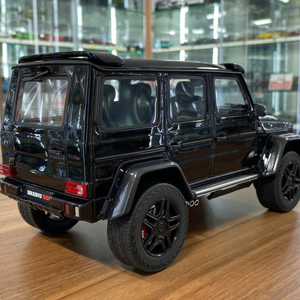 GT Spirit 1:18 Resin Mercedes-Benz Brabus 500 4x4 Black Collector Edition - detailed die-cast style model