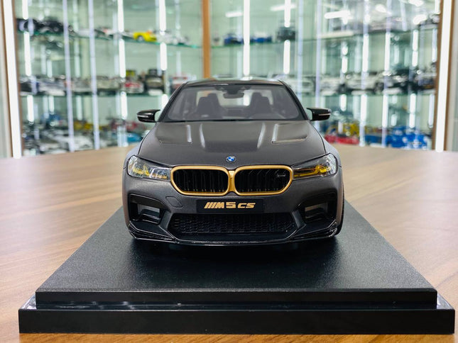 GT Spirit 1/18 BMW M5 CS Resin Model Car Black Limited Edition - studio product photo of the scale model