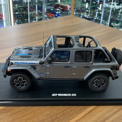 GT Spirit 1:18 Jeep Wrangler 4xe 2022 Silver Metallic Resin Model - detailed die-cast style model