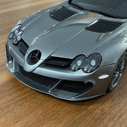 GT Spirit Mercedes-Benz SLR McLaren MSO Edition 1:18 Resin Model Grey - showroom-quality model replica