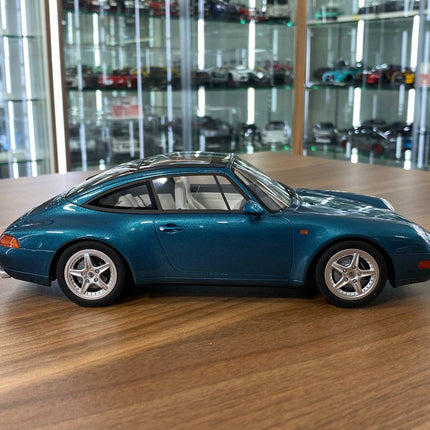 GT Spirit Porsche 911 993 Targa 1995 1:18 Resin Model Turquoise Blue - collectible scale model car