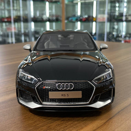 GT Spirit 1:18 Audi RS 5 Coupe 2017 Black Resin Model Car - studio product photo of the scale model