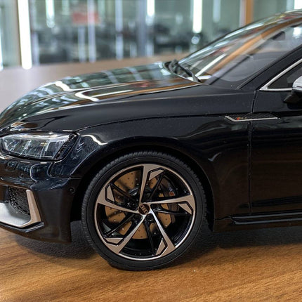 GT Spirit 1:18 Audi RS 5 Coupe 2017 Black Resin Model Car - detailed die-cast style model