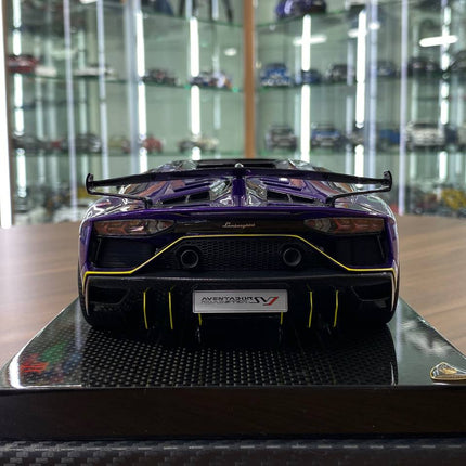 MR Collection 1/18 Resin Lamborghini Aventador Roadster SVJ Metallic Purple Italy Flag - premium collector scale model