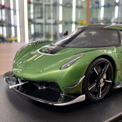 GT Spirit 1:18 Koenigsegg Jesko Attack Plus Green Resin Model - detailed die-cast style model