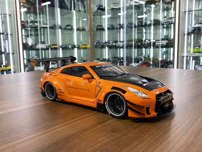 Solido 1/18 Diecast Nissan GT-R R35 LB*Work Type 2 Orange - detailed collector display model
