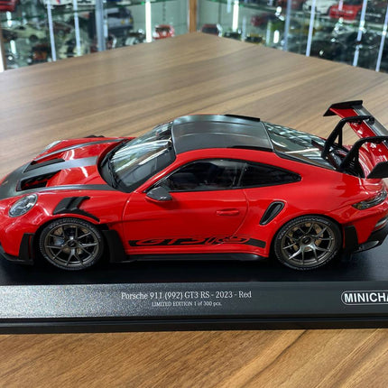 Minichamps Porsche 911 GT3 RS 2023 Weissach Paket 1:18 Diecast Red - premium collector scale model