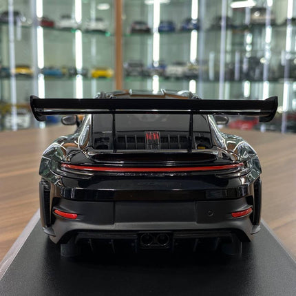 Minichamps 1:18 Porsche 911 (992) GT3 RS 2023 Black Diecast Model - scale model for display