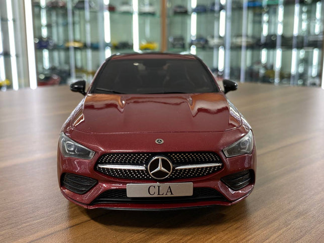 Solido 1/18 Mercedes-Benz CLA C118 AMG Line 2019 Rouge Patagonie Maroon Diecast - studio product photo of the scale model