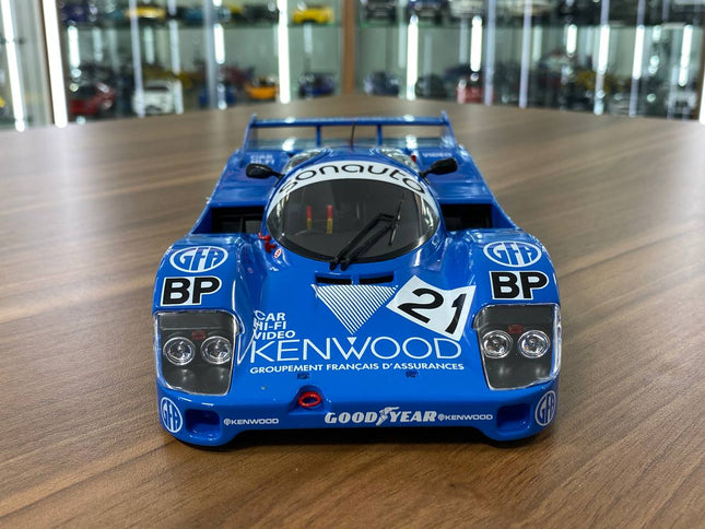 Solido Porsche 956LH-24H 1983 1/18 Diecast Model Car Blue - studio product photo of the scale model