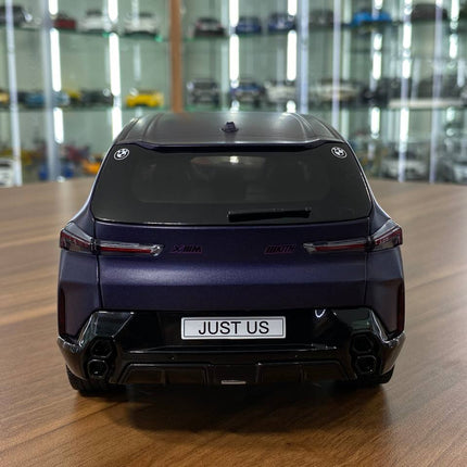 Minichamps 1:18 BMW XM KITH Diecast Model Car Frozen Techno Violet - premium collector scale model