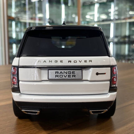 LCD Model Land Rover Range Rover SV Autobiography Dynamic 2017 White 1:18 Diecast Model Car - premium collector scale model
