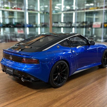 GT Spirit 1:18 Nissan Fairlady Z Prototype Resin Model Blue - fine detailed model replica