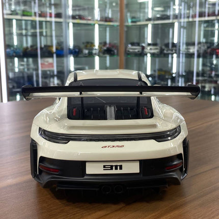 GT Spirit Porsche 911 (992) GT3 RS 1:12 Resin Model Car Off White Red Rim Limited Edition - premium collector scale model