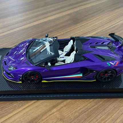 MR Collection 1/18 Resin Lamborghini Aventador Roadster SVJ Metallic Purple Italy Flag - scale model for display