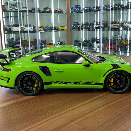 GT Spirit 1:12 Porsche 911 (991.2) GT3 RS Resin Model Lizard Green - collectible scale model car