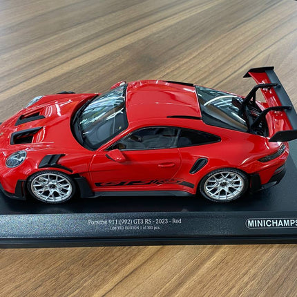 Minichamps Porsche 911 GT3 RS 2023 1:18 Diecast Model Red Silver Wheels - fine detailed model replica