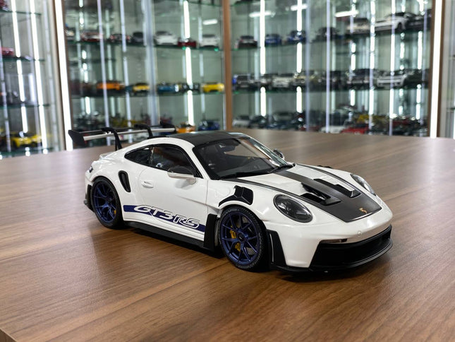 Minichamps Porsche 911 (992) GT3 RS 2022 Weissach Paket 1:18 Diecast Model White Blue - detailed collector display model