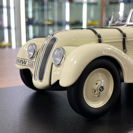 Minichamps BMW 328 Roadster 1938 1:18 White Diecast Model Car - collector edition scale model