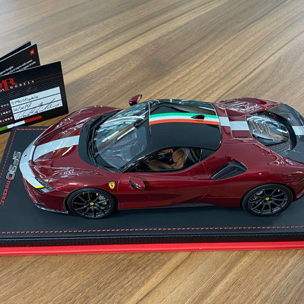 MR Collection 1:18 Ferrari SF90 Stradale Maroon Italian Flag Resin Model - scale model for display