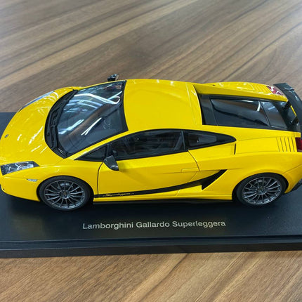 AutoArt Lamborghini Gallardo Superleggera Metallic Yellow 1:18 Diecast Model Car - scale model for display
