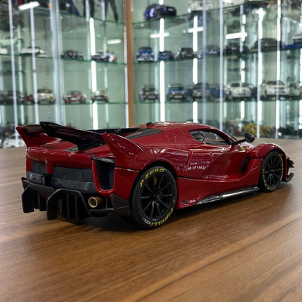Bburago Ferrari FXX-K EVO 1/18 Red Diecast Model Car - fine detailed model replica