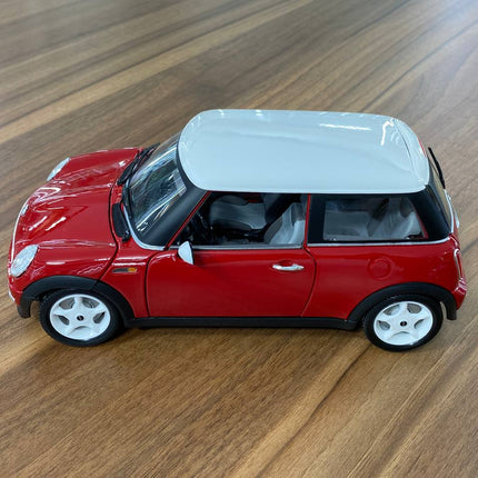 Bburago Mini Cooper 1/18 Diecast Model Car Red Full Opening - premium collector scale model