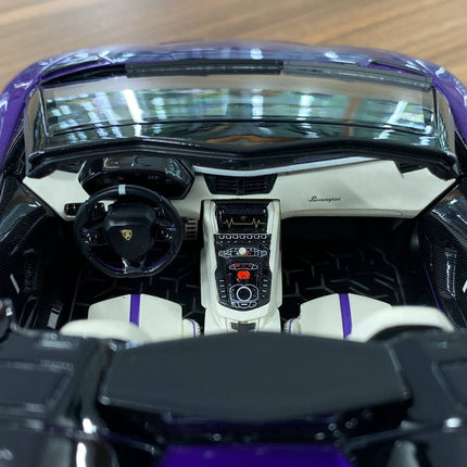 MR Collection 1/18 Resin Lamborghini Aventador Roadster SVJ Metallic Purple Italy Flag - collector edition scale model